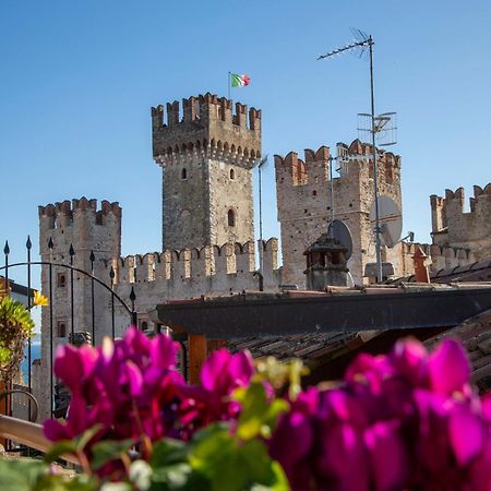Sirmione4U - Domus By The Castle Apartman Kültér fotó