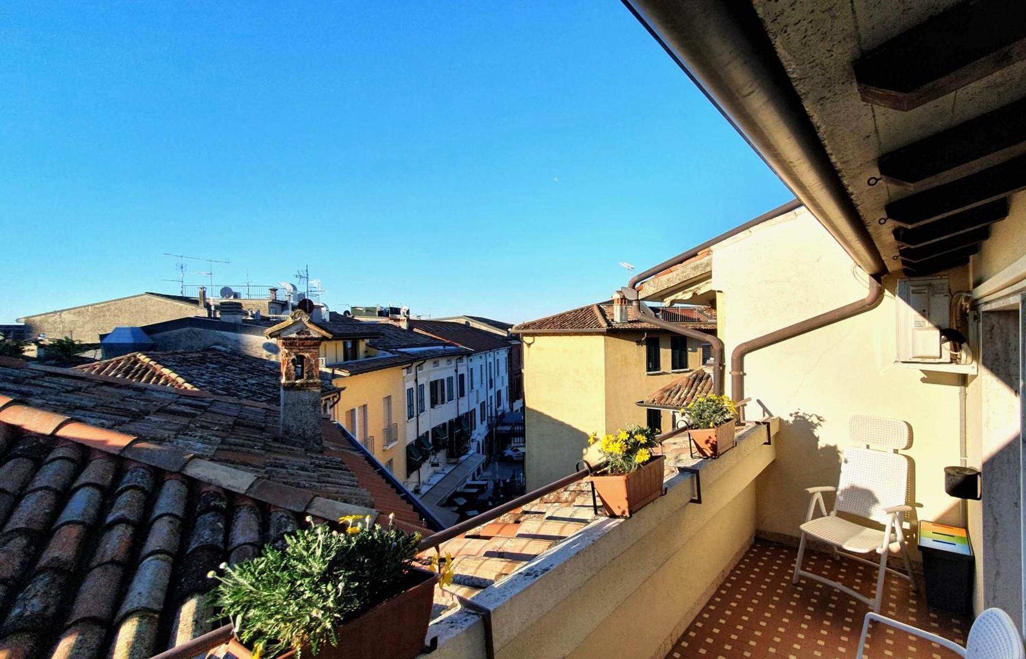 Sirmione4U - Domus By The Castle Apartman Kültér fotó