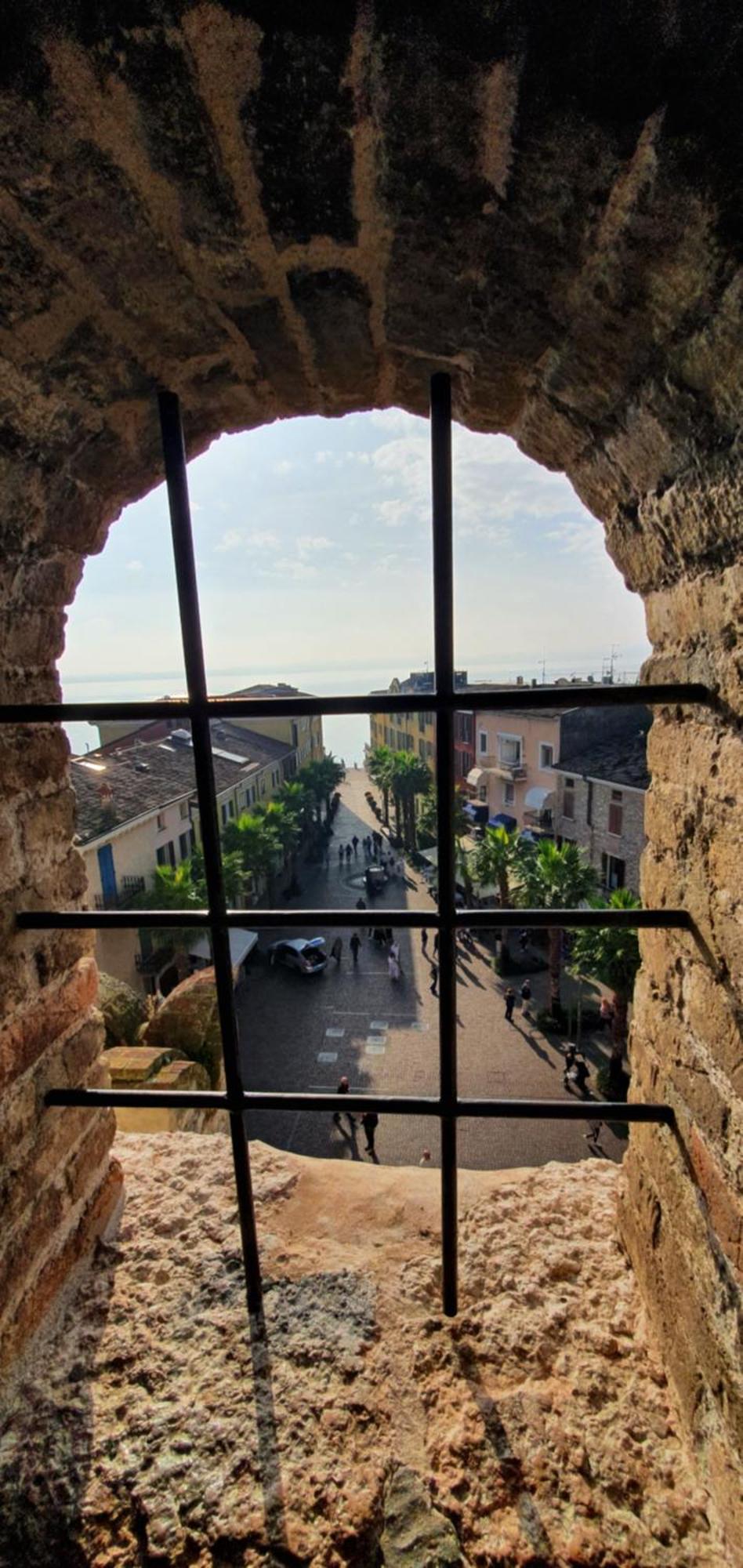Sirmione4U - Domus By The Castle Apartman Kültér fotó